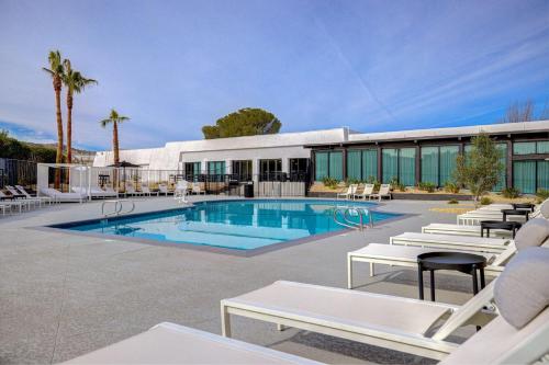 doubletree by hilton palmdale ca