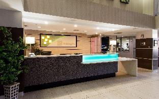 holiday inn and suites scottsdale north airpark