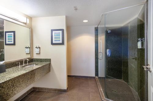 holiday inn and suites scottsdale north airpark