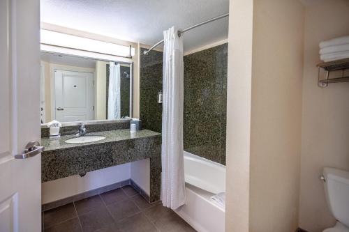 holiday inn and suites scottsdale north airpark
