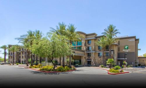 holiday inn and suites scottsdale north airpark