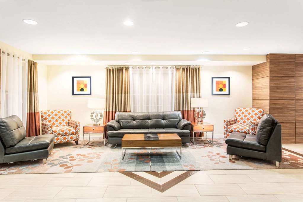 dulles suites