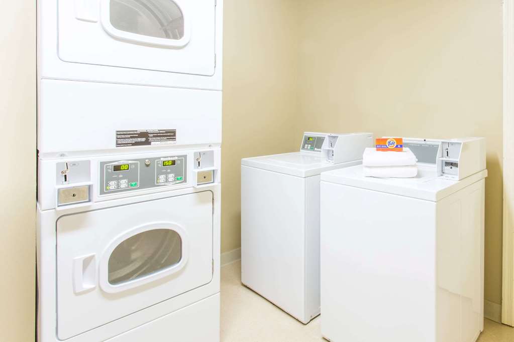 dulles suites