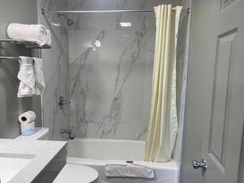 Wilkes Barre Lodge,,2 star