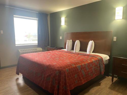 Wilkes Barre Lodge,,2 star