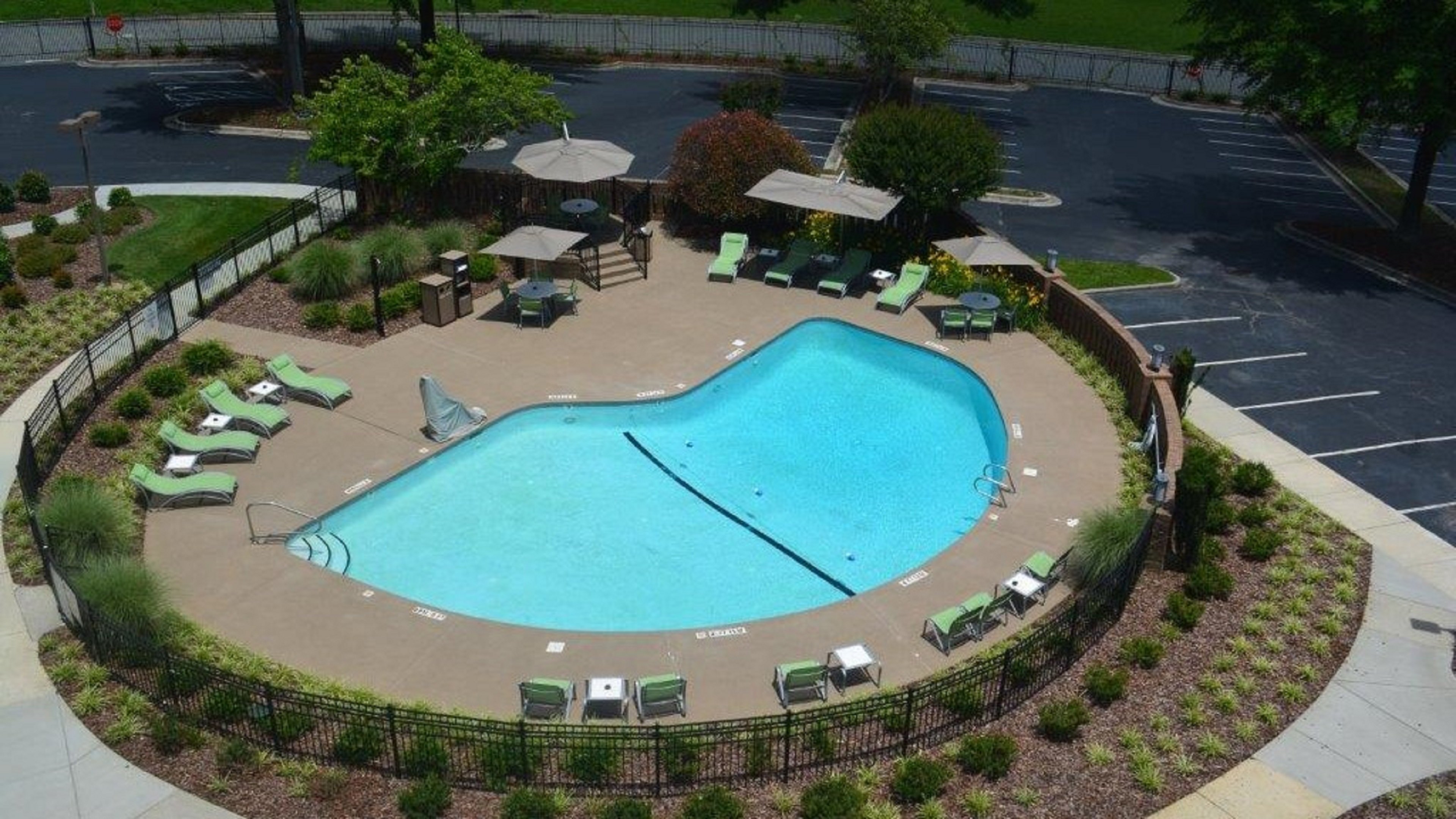 holiday inn greensboro coliseum by ihg