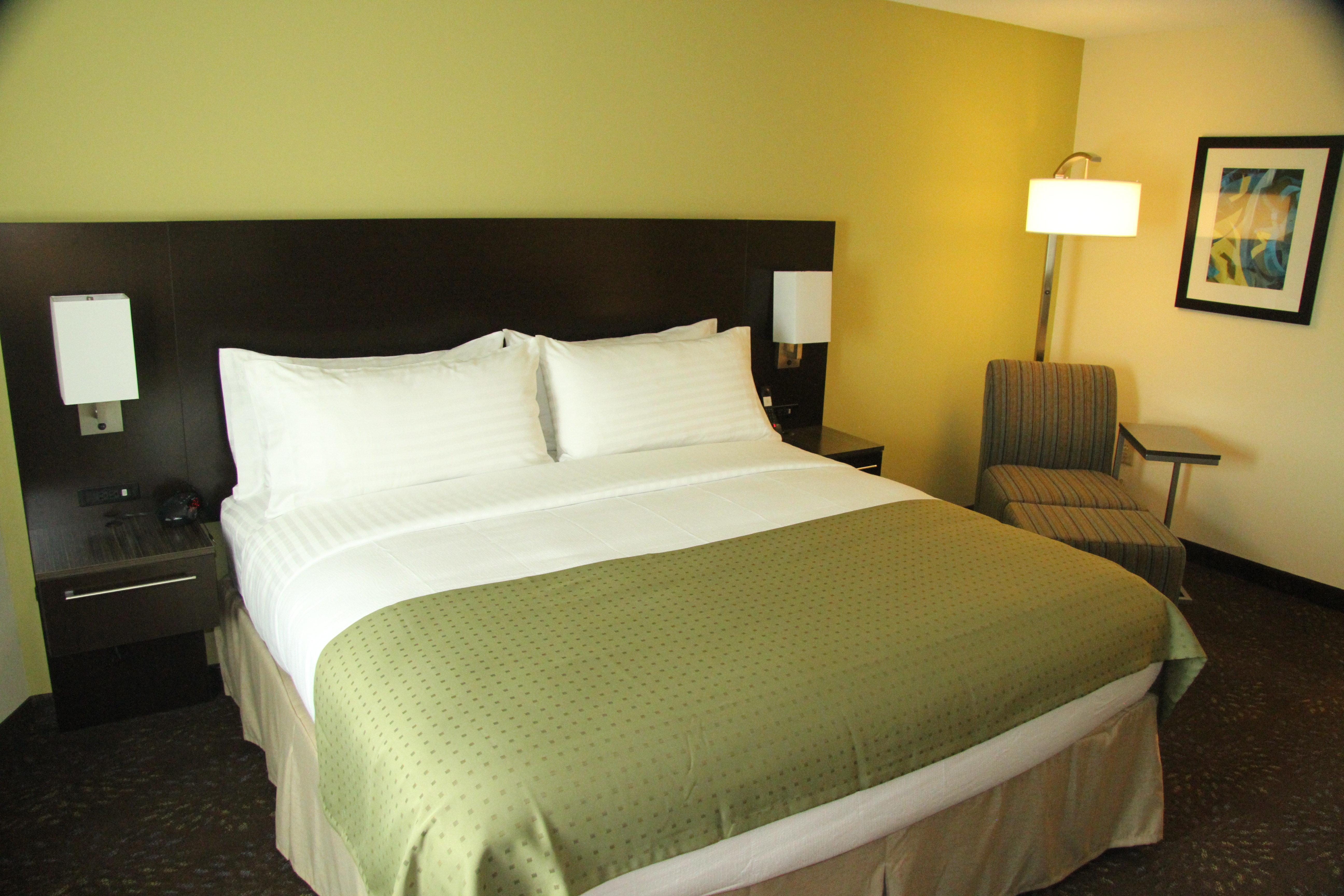 holiday inn greensboro coliseum by ihg
