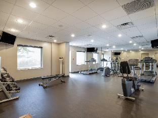 holiday inn greensboro coliseum by ihg