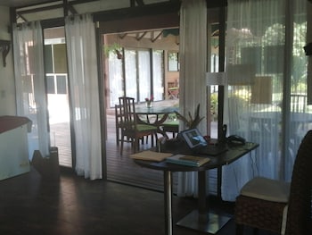 Kenaki Lodge,Limon>>Cahuita,3 star