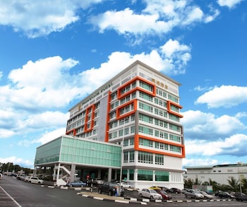 promenade hotel bintulu