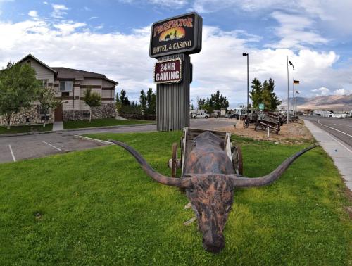 prospector hotel and casino