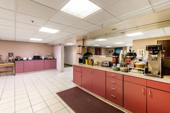 red roof inn morehead