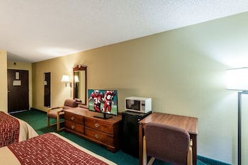 red roof inn morehead