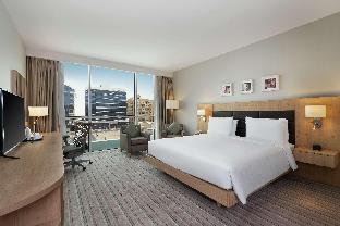 hilton garden inn dubai mall avenue