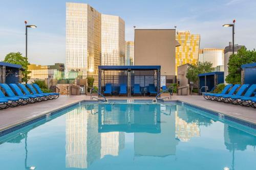 hilton vacation club polo towers las vegas