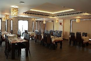 paravoor galaxy hotel