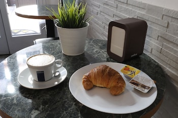 Guest House Pirelli,Centro Direzionale>>Arcore,2 star