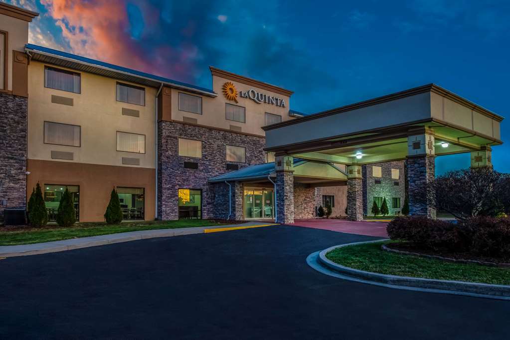 la quinta inn and suites by wyndham fairborn wright patterson