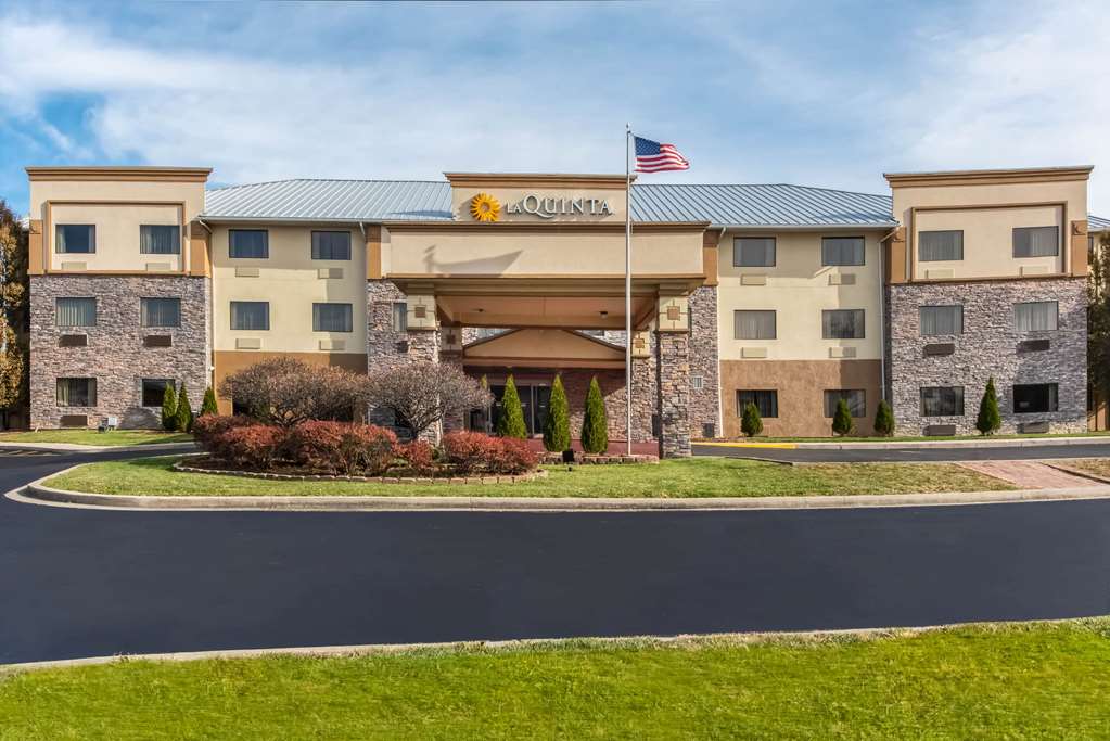 la quinta inn and suites by wyndham fairborn wright patterson
