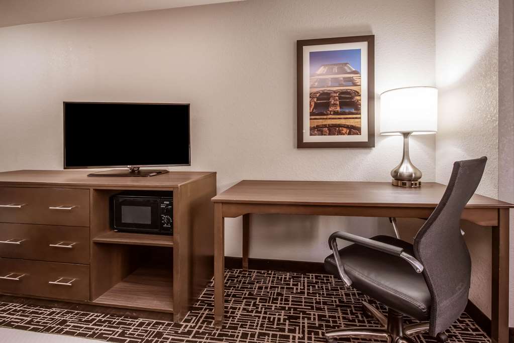 la quinta inn and suites by wyndham fairborn wright patterson