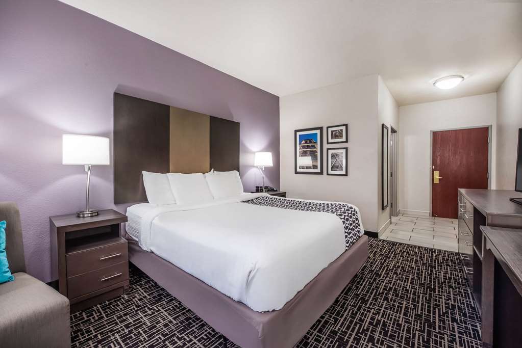 la quinta inn and suites by wyndham fairborn wright patterson