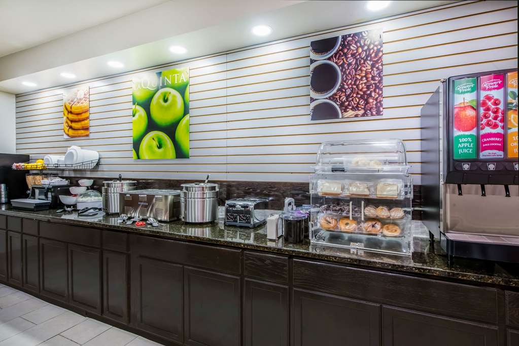 la quinta inn and suites by wyndham fairborn wright patterson