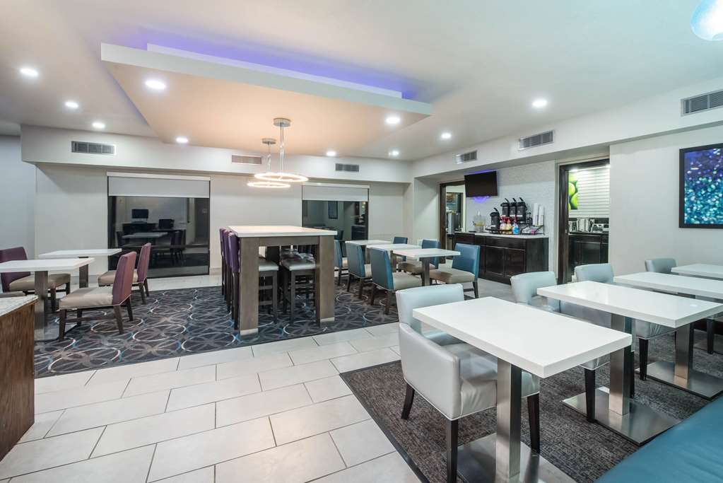 la quinta inn and suites by wyndham fairborn wright patterson