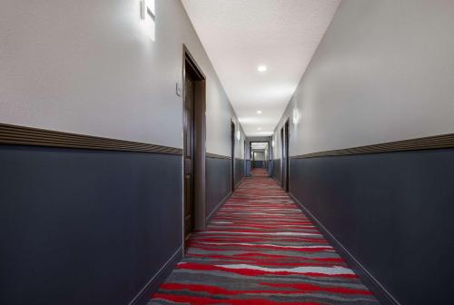 econo lodge inn and suites canandaigua