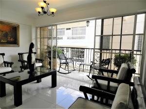 hotel la colonia