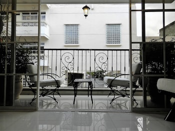 hotel la colonia