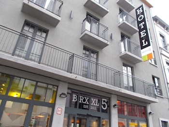 brxxxl5 hostel