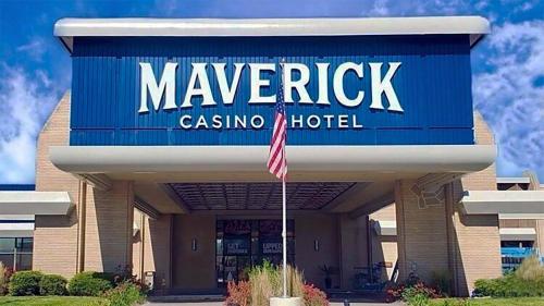 maverick hotel and casino by red lion hotels