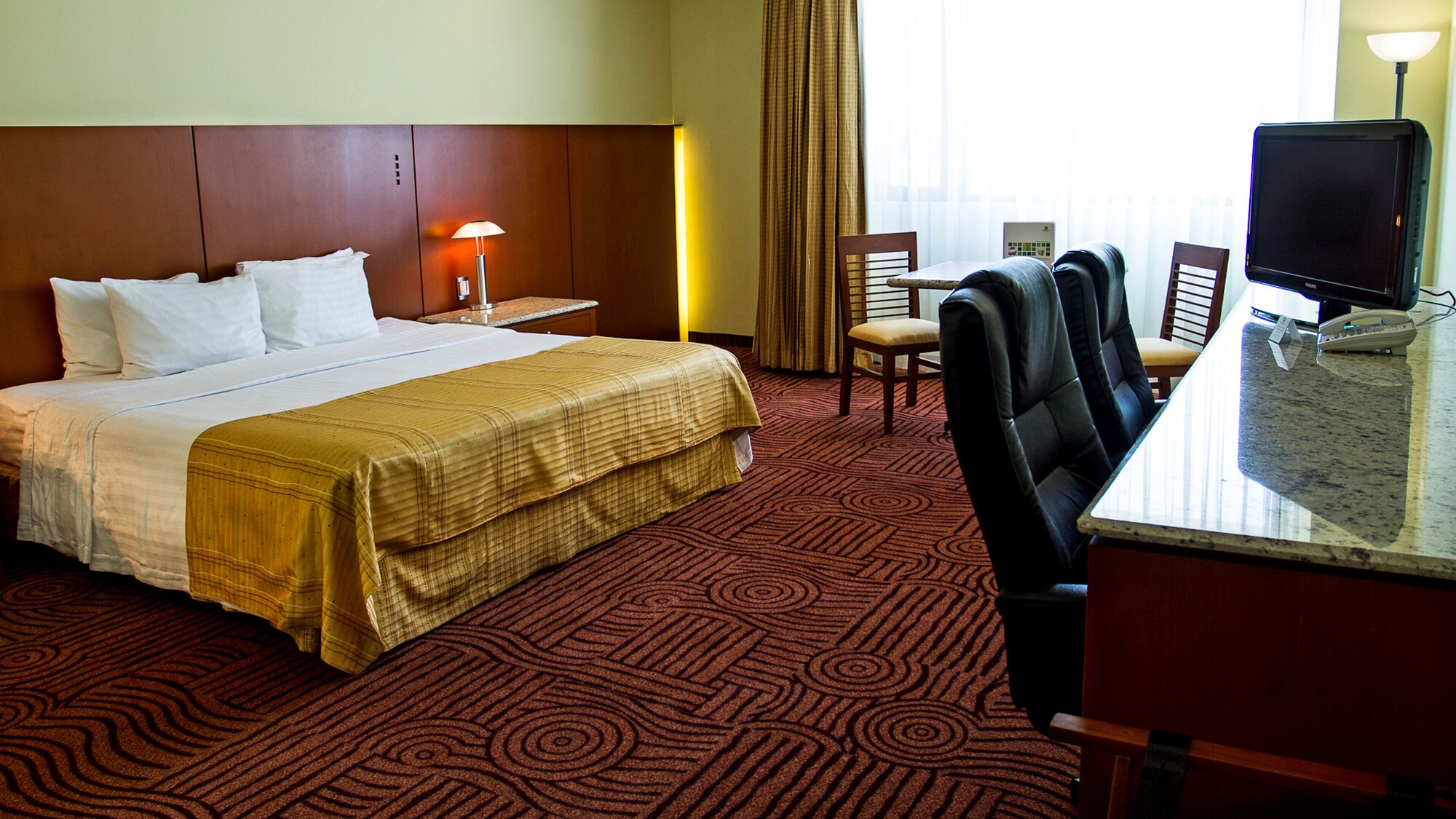 holiday inn puebla finsa by ihg
