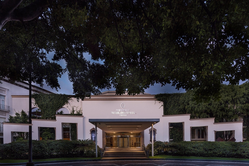 intercontinental presidente puebla by ihg