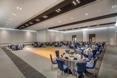 intercontinental presidente puebla by ihg