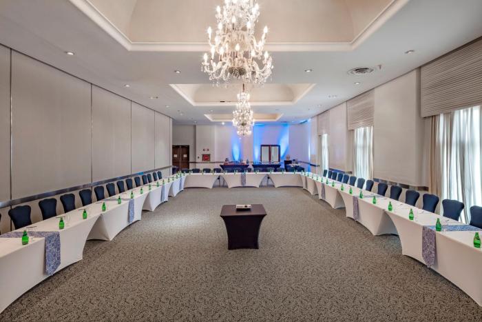intercontinental presidente puebla by ihg