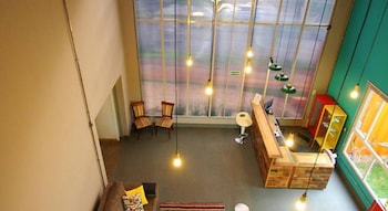 tetris container hostel