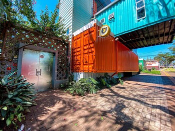 tetris container hostel