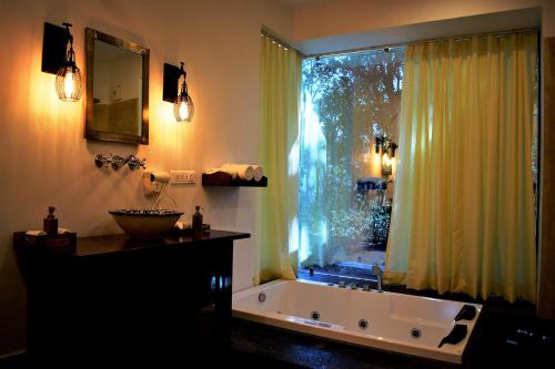 paatlidun safari lodge