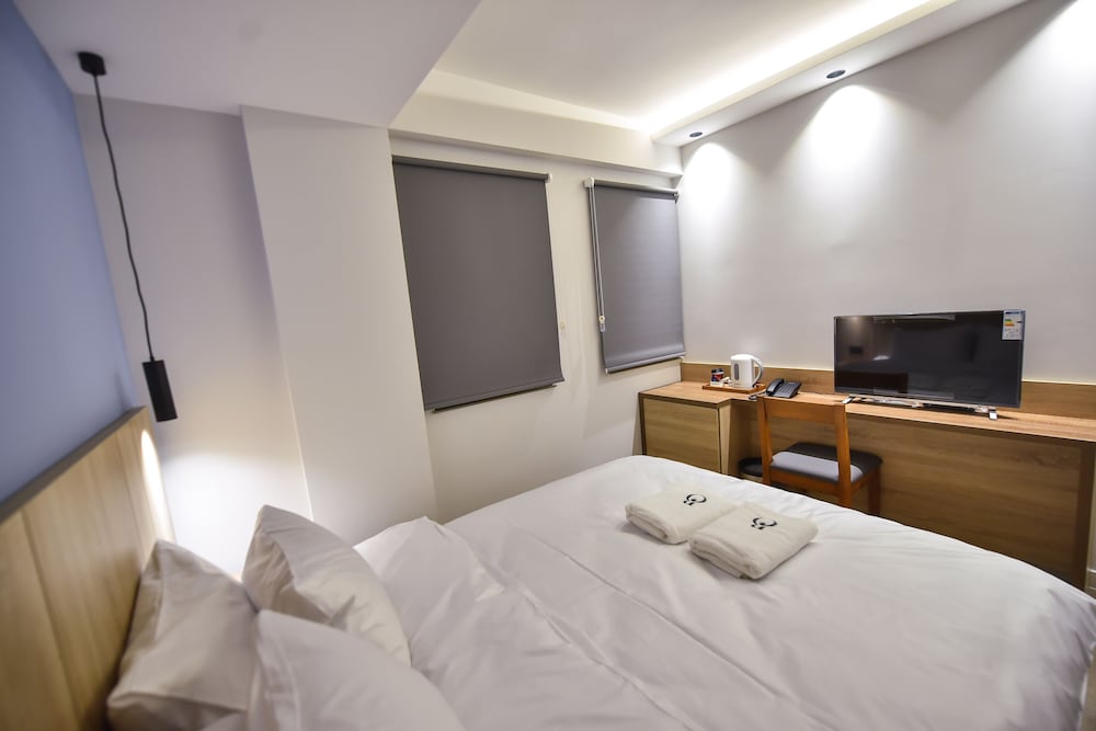 baron boutique hotel yerevan