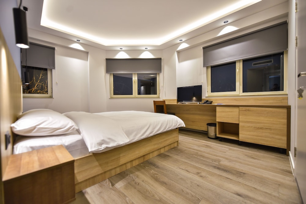 baron boutique hotel yerevan