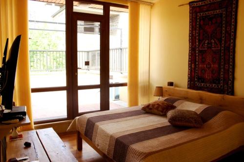 silk road hotel yerevan