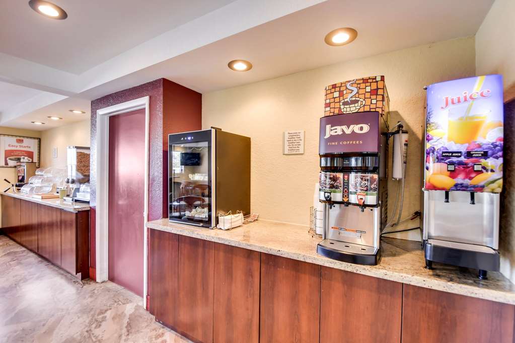 econo lodge busch gardens