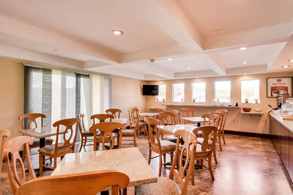 econo lodge busch gardens