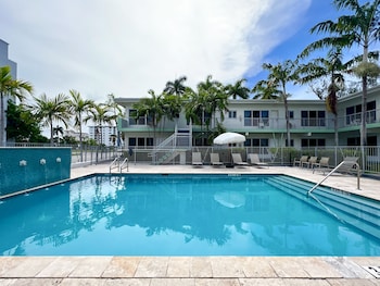 tranquilo a north beach village resort hotel