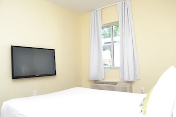 tranquilo a north beach village resort hotel