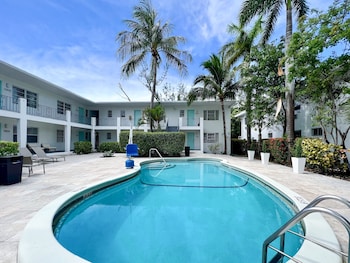 tranquilo a north beach village resort hotel