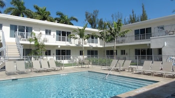 tranquilo a north beach village resort hotel