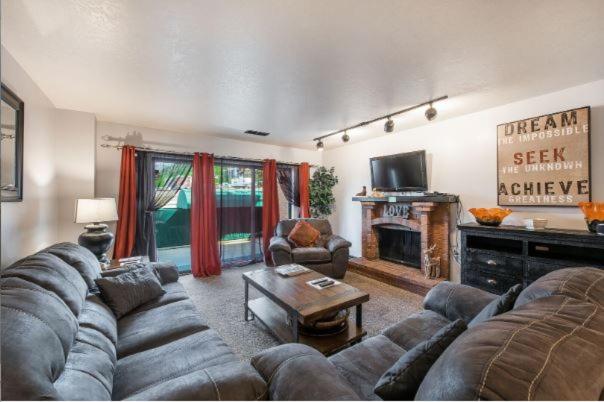 shadow ridge resort hotel