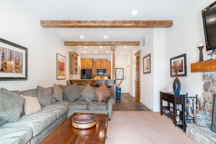 shadow ridge resort hotel